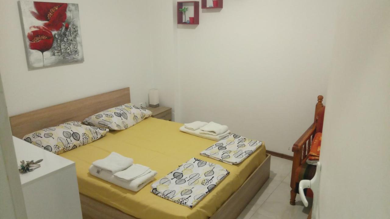 Apartamento Aparts Sunshine Nea Iraklia Exterior foto