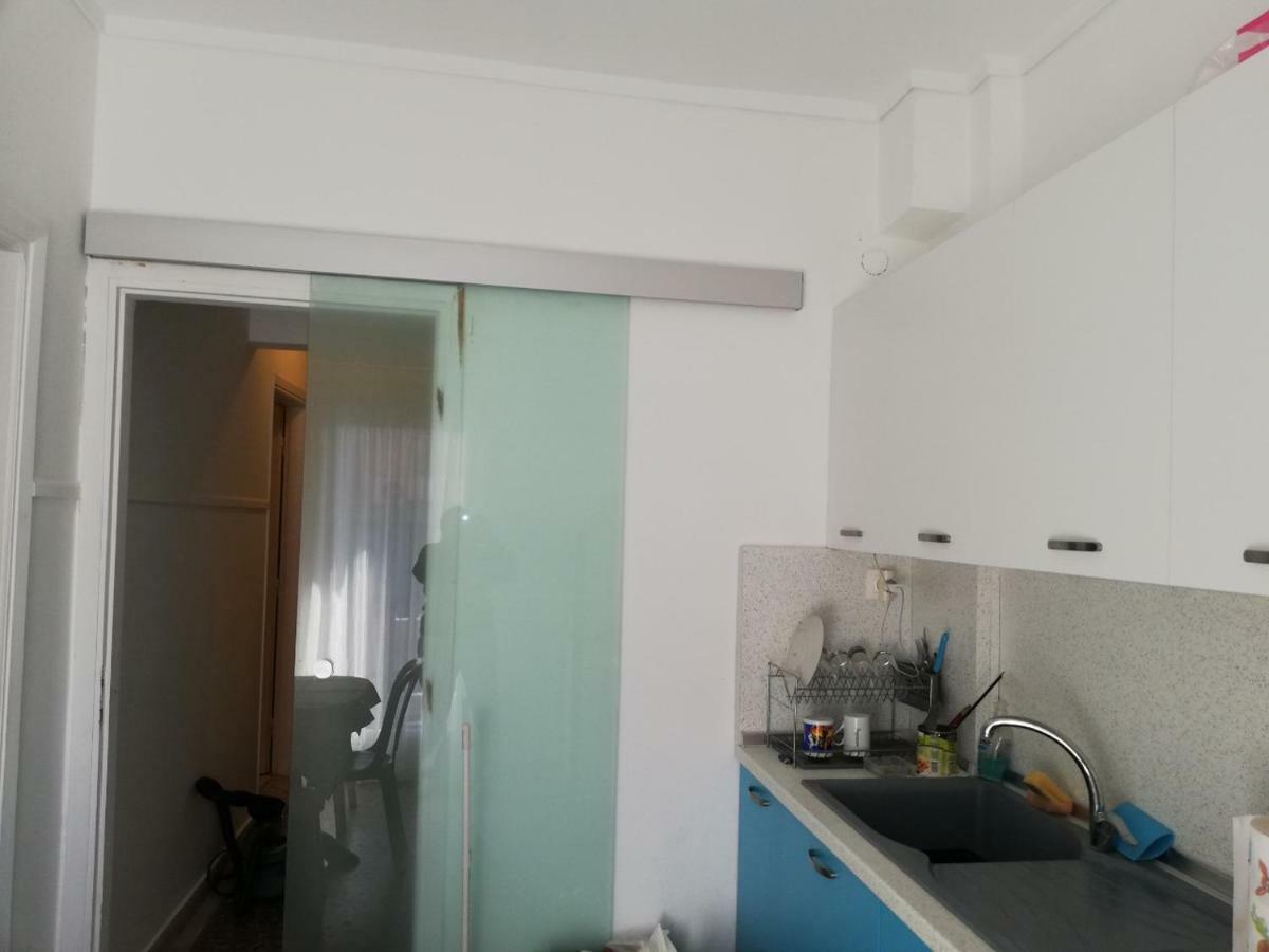 Apartamento Aparts Sunshine Nea Iraklia Exterior foto