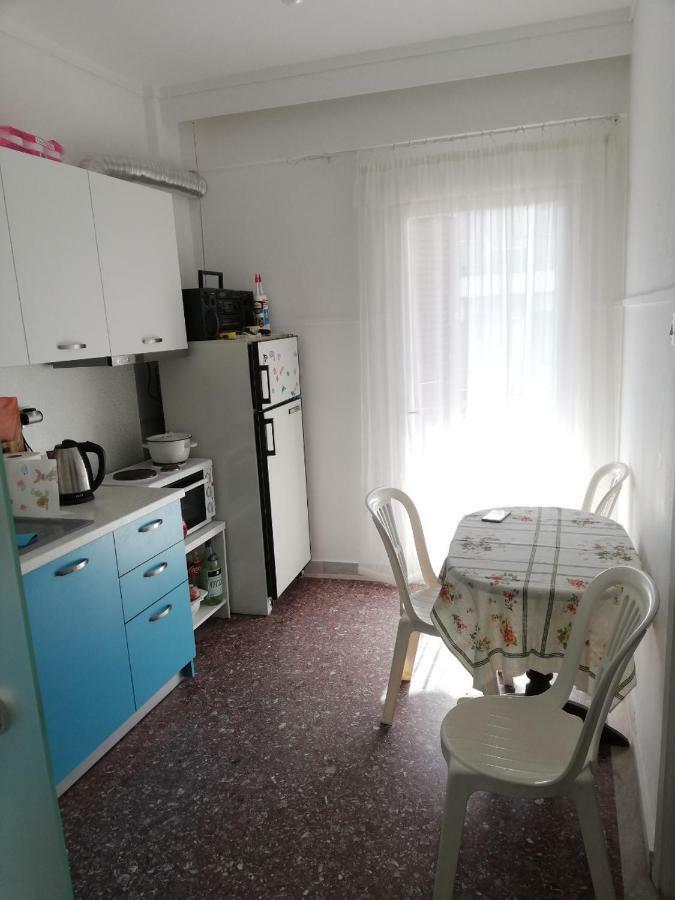 Apartamento Aparts Sunshine Nea Iraklia Exterior foto